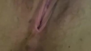 Masturbacion con la mano entera, ricos movimientos. Mujer caliente, vagina rica y apretada