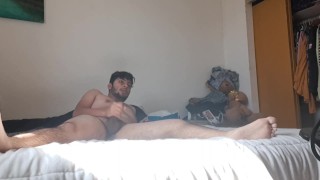 comienzo a tocarme