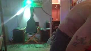 screamin like a hater!