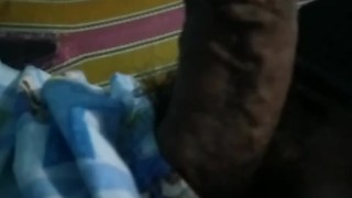 Gusto niya hawakan ko titi niya