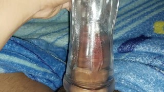 Probando un nuevo juguete