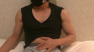 たくましい腕の筋肉でデカチンシコシコオナニー＃１４