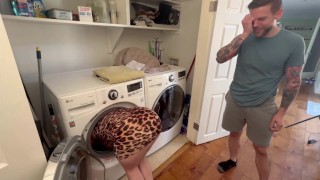I Fuck My Stepmom Stuck in the Washing Machine and Give her a Creampie! - Steve Rickz