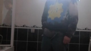 LongJohn0Hara wanking in the bathroom with his jeans on