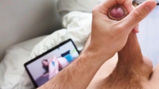 [FR] Mec Français SE BRANLE & TE FAIT GODER ton CUL de SALOPE (INSULTES & JOI FR)