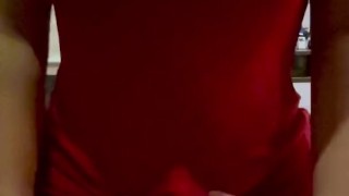Hermosa MILF En Camison Rojo con Grandes Tetas Le Encanta Montar Mi Verga