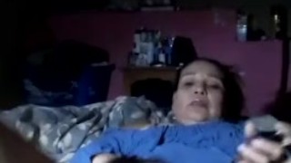 MILF CALIENTE DANDOSE PLACER