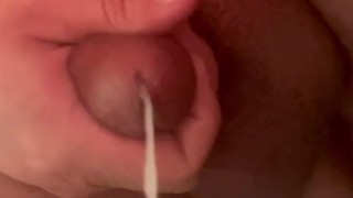 Close up Cum Dripping Handjob💦🍆