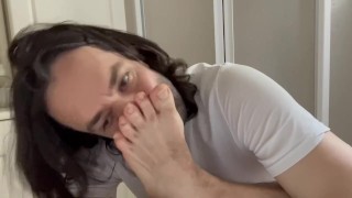 Self foot sniffing worship stinky soles