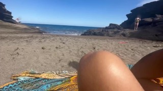 Mi faccio scopare in spiaggia con un guardone da Hotmy.top