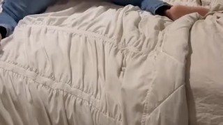 Bubble butt boy twerks while deep throating dildo