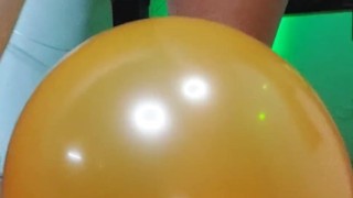 ShyyFxx PSICÓLOGA GAUCHITA Capítulo 3: Me CALIENTO jugando con GLOBOS! P2