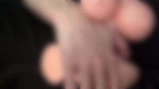 【㊙️❤️無料R18女性向けASMR/性感マッサージ💕】とろとろローションでおまんこの中までぐちゅぐちゅにされて…何度も絶頂が止まらない手マン💕潮吹きするまでイキ狂いさせられて自らおちんぽを求めて