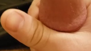 Just playing with my cock😋