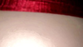 Inserción dulces y enema anal de leche