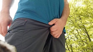 I love to pee outdoors