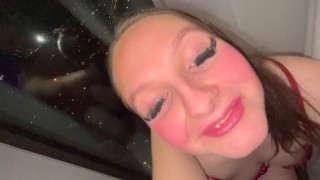 Eliza Smoke sucks a guy off in her London Hotel room (snippet)