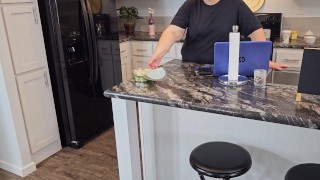 OMG!! Female customer caught the food Delivery Guy jerking off on her Caesar salad (In Car)