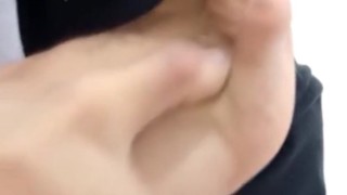 Webcam hunt. Caucasian straight-twink boy sucked toes with kissing his feet. (footfetish Part 1.)