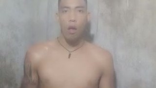 Quiero un culo para Romper. Joven latino vergon