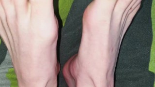 Bewundere meine Füße 🦶