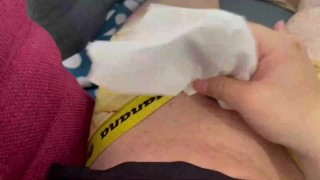 溢れ出る！ティッシュ越しの射精がエロい！！！