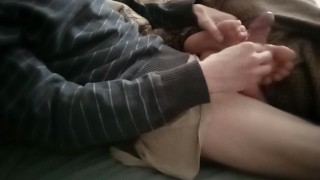 Polskie Porno Wielki spust na stopy spiacej Belli