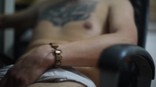 Tocada de huevos morenos