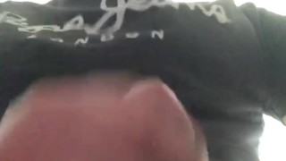 gran corrida mientras chupo dildo de mi mujer