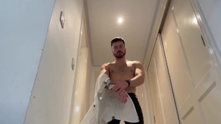 Macrophilia - tiny kept guessing - worship? Crush? Vore?