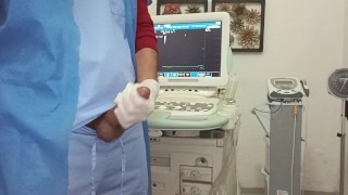 Al doctor le gusta el morbo