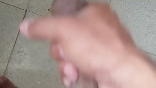 Corrida masturbándome bien rico mojado