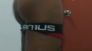 Video gay casero deslechada