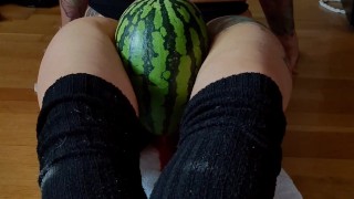 Get crushed between my strong legs