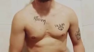 Paja en la ducha termina en acabada