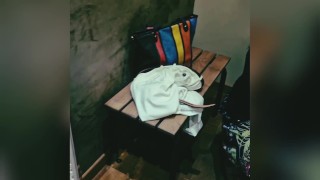 Mr et Mme B- mymfans/mr_et_mme_b - Petite session cabine d'essayage à 5 secondes près d'être vu