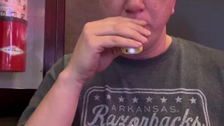 Piggy stuffs his face at casino