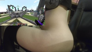 Femboy fucks himself with tail plug while playing Minecraft bedwars