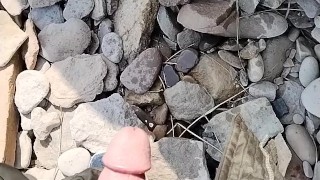 Pissing on the seashore