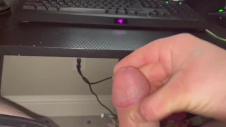 Quick Cummin from from an average cock