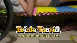 Twink Tumambay Sa Bahay after School Nag Jajakol Muntik ng Mahuli ng Kapitbahay