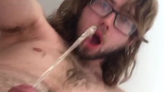 Self piss with buttplug