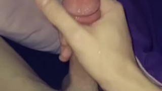 Sexy twink cumm shot