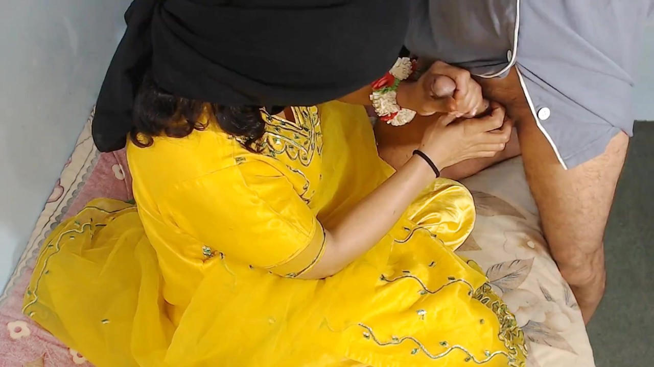 hot indian bhabhi on her wedding night giving handjobbb to devar -IndiansPorno