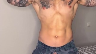 Military No Hands Cum Muscle Worship💪🏻