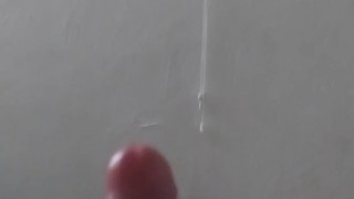 Hands-Free Electro Cumshot!