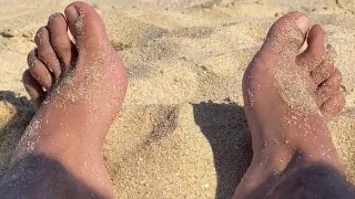 Big sandy feet