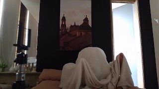 Bajo la Sabana me Hace el Amor mi Ex Esposo en un Motel Despues de un Dia Ajitado