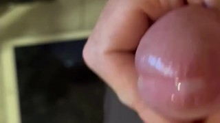 quick close up cumshot