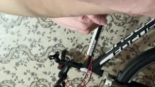 bike masturbate how come